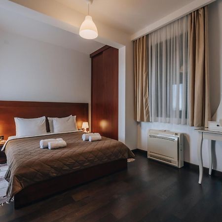 Apartments Kuce Lekovica Beach & Snack Bar- Bistro Esterno foto