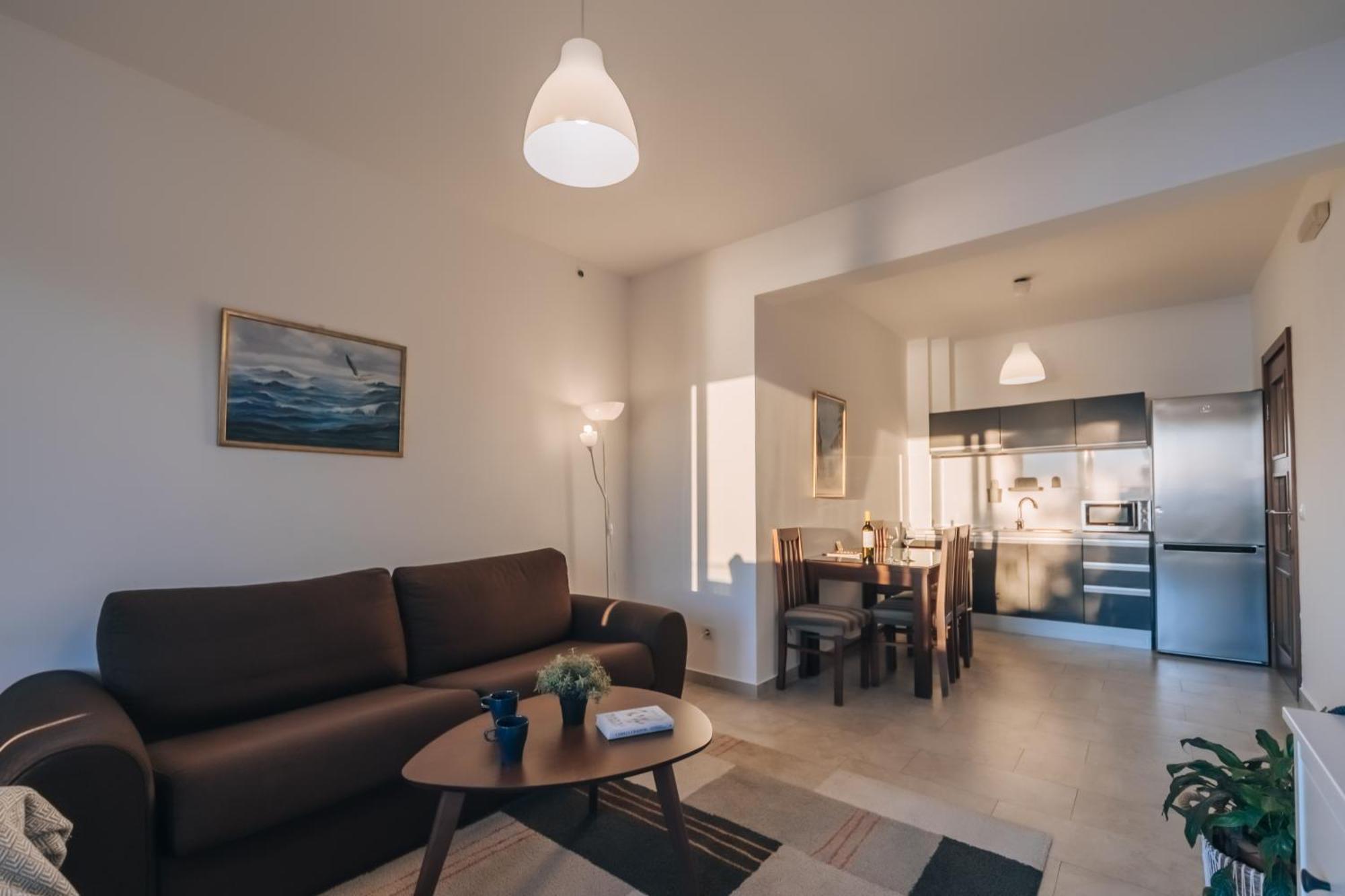 Apartments Kuce Lekovica Beach & Snack Bar- Bistro Camera foto