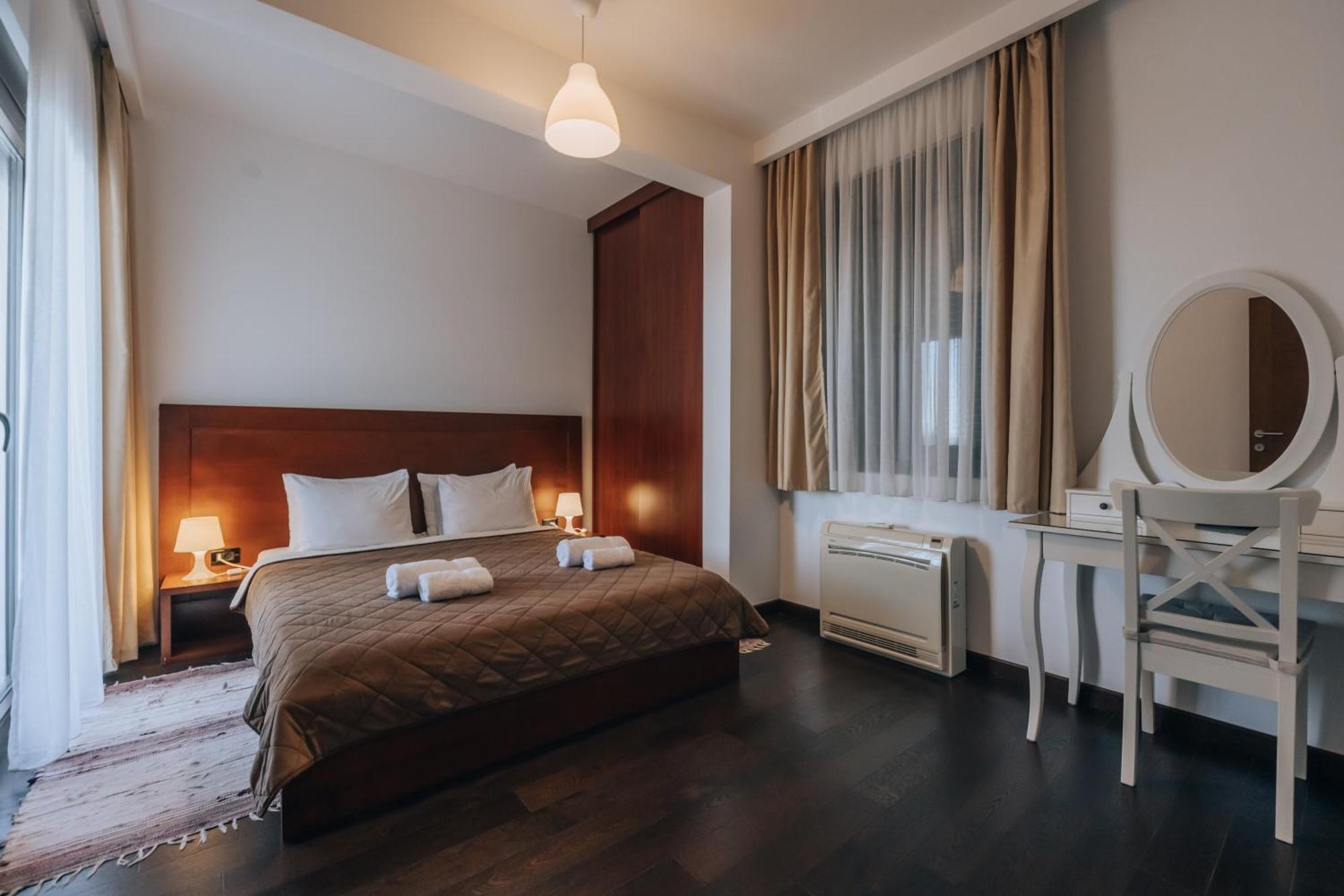 Apartments Kuce Lekovica Beach & Snack Bar- Bistro Esterno foto