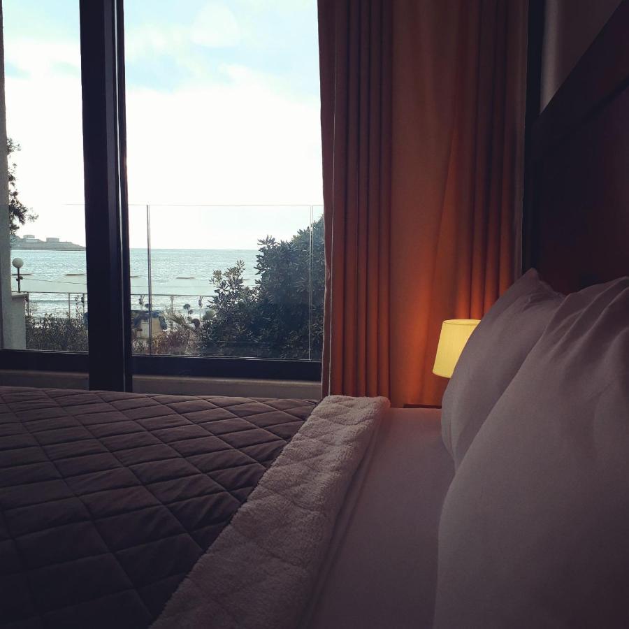 Apartments Kuce Lekovica Beach & Snack Bar- Bistro Esterno foto
